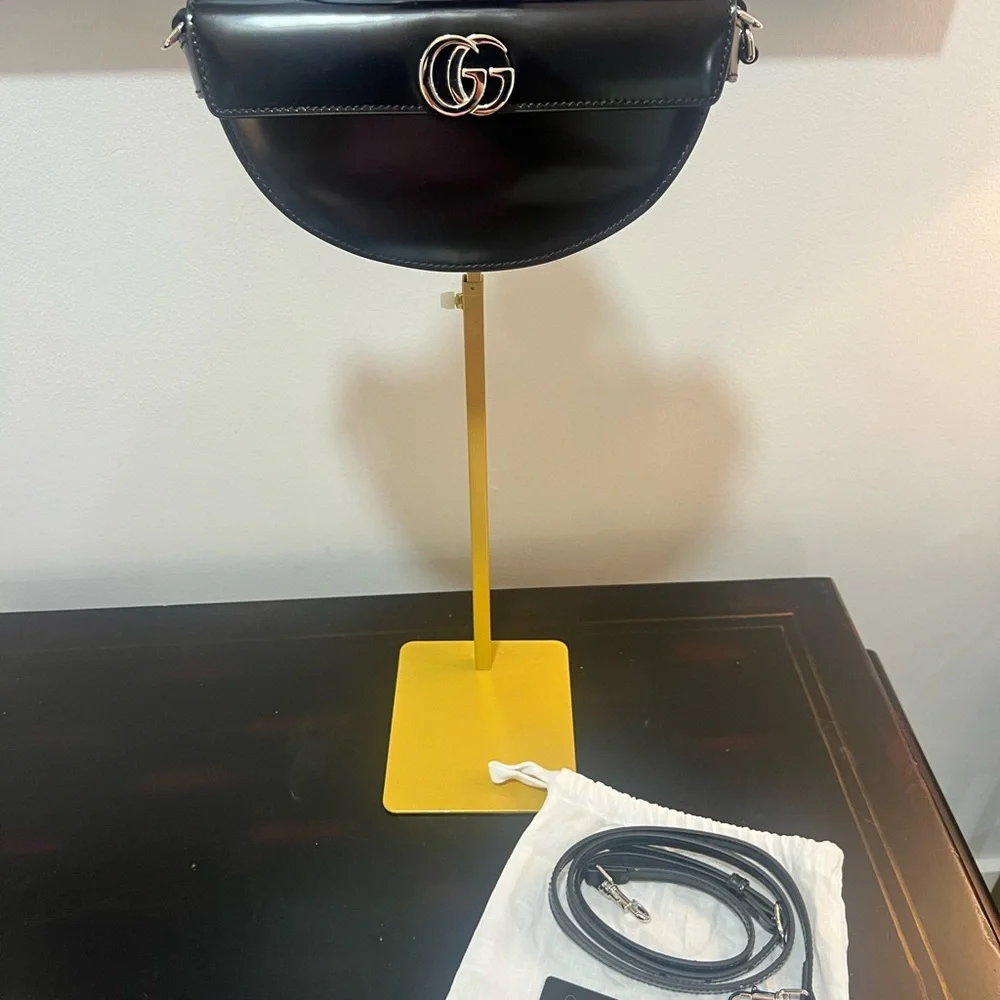 Gucci Half moon leather top handle bag NIB - Picture 6 of 13